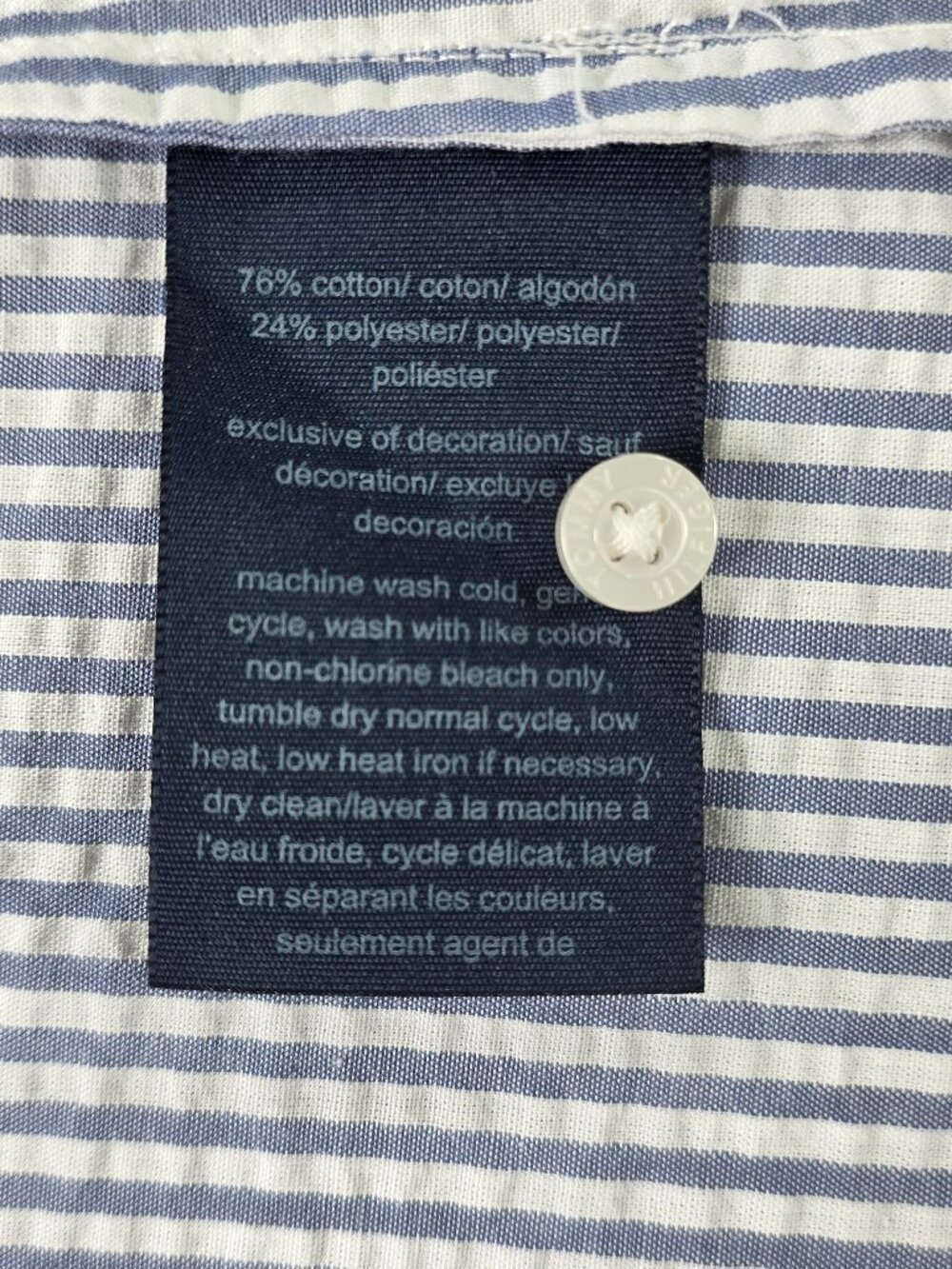 NWT Tommy Hilfiger Blue/White Pinstripe  Sleeveless button-up top - Picture 7 of 9